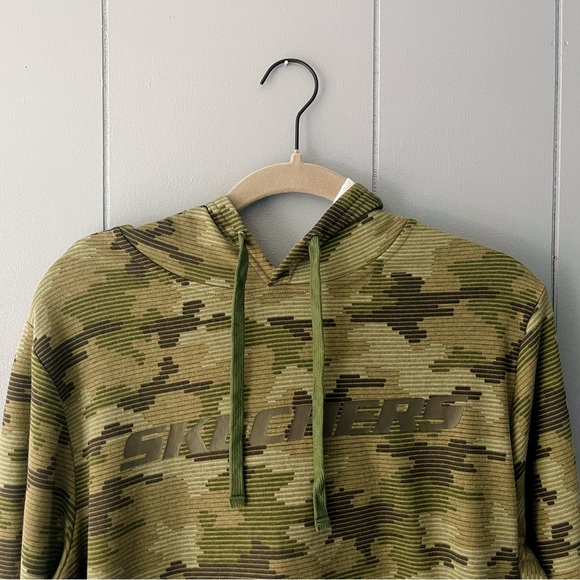 NWT Skechers Athletic Hoodie - Picture 2 of 5